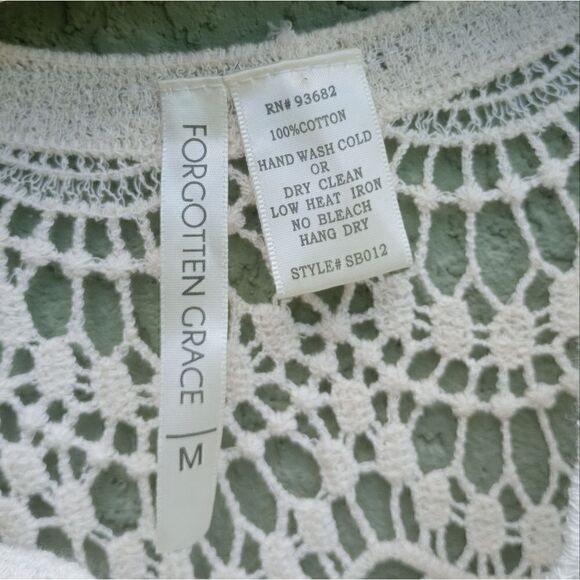 NWOT FORGOTTEN GRACE 100% Cotton Knit Cream Long Sleeve See-Thru Lace Up Top M - Picture 4 of 8